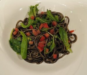 イカ墨のパスタ